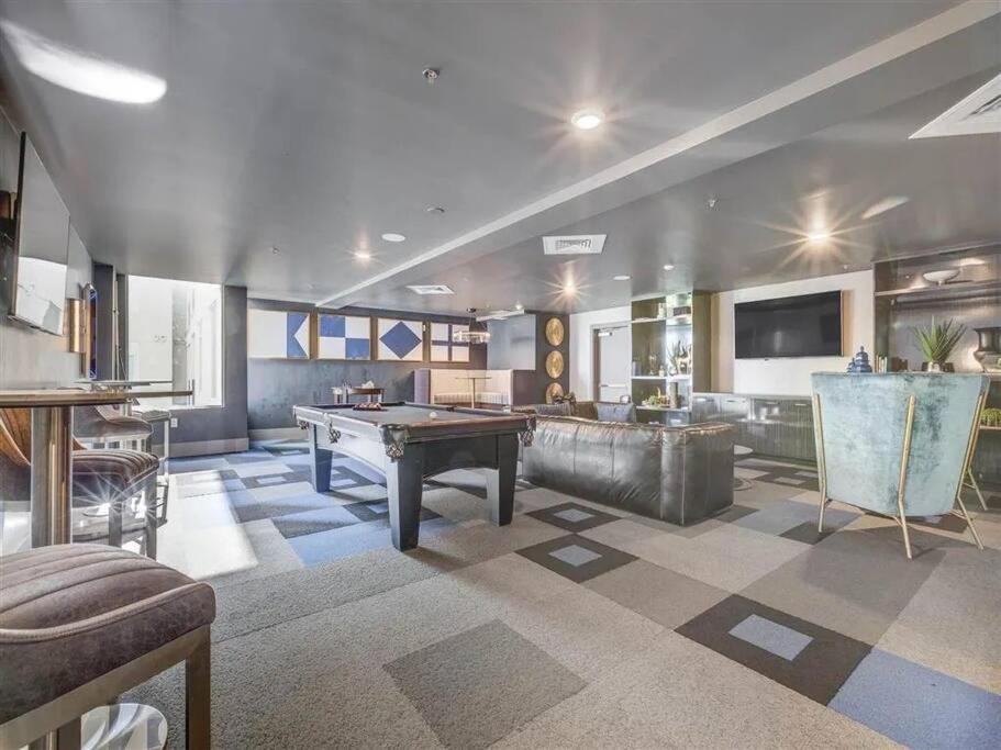 Apartamento Luxurious Retreat In Slc Salt Lake City Exterior foto