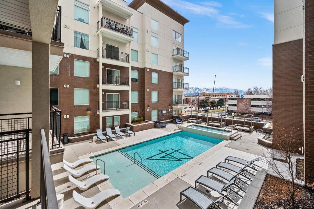 Apartamento Luxurious Retreat In Slc Salt Lake City Exterior foto